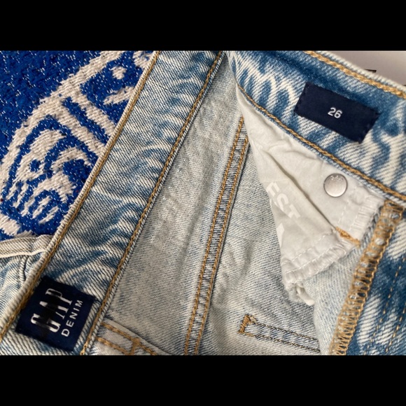 Short - Picture 4 of 5